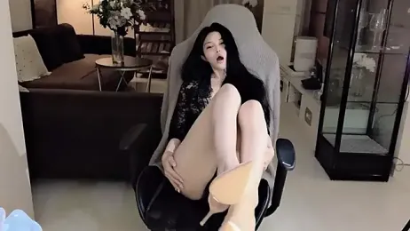 Irene--- — Stripchat recorded stream screenshot (18 Feb 2025)