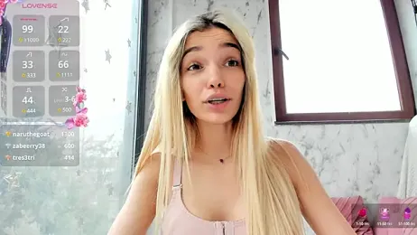 Sassy_Teen — Stripchat recorded stream image, 18.02.2025 10:00