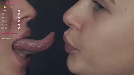 vivid_girls_vg — Stripchat recorded stream screenshot (18 Feb 2025)