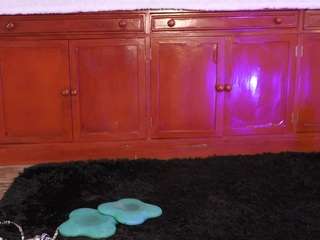 lara-giraldo — Camsoda recorded stream image, 28.09.2025 01:00