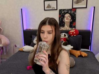 dolly-ll — Bongacams recorded stream image, 28.09.2025 13:30