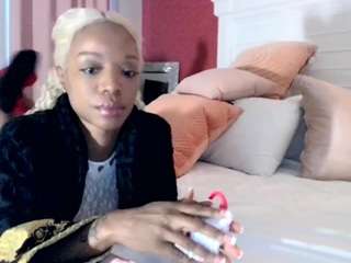 tastethepeach — Camsoda recorded stream screenshot (18 Feb 2025)