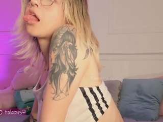 tammara1 — Camsoda recorded stream image, 29.09.2025 18:50