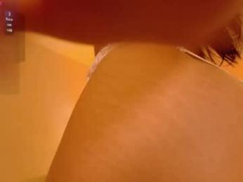 n_o_v_a — Chaturbate recorded stream image, 18.02.2025 15:20