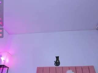 marianabranz — Camsoda recorded stream image, 29.09.2025 22:20