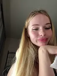 Vladamais — Stripchat recorded stream image, 30.09.2025 14:30