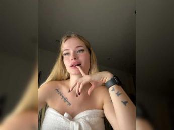 VladaMais — Bongacams recorded stream image, 30.09.2025 14:30