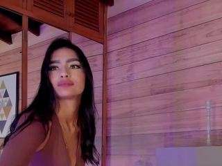 izzywild — Camsoda recorded stream image, 30.09.2025 10:30