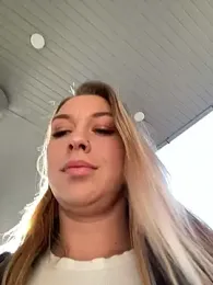 Sweet___Emily — Stripchat recorded stream image, 30.09.2025 13:40