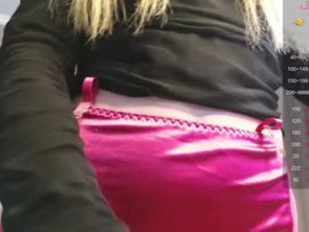 queenelia — Chaturbate recorded stream screenshot (30 Sep 2025)