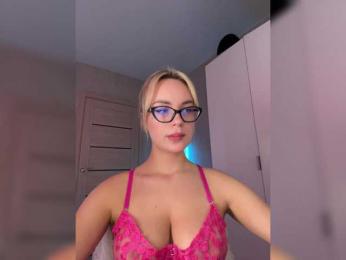Mila-m — Bongacams recorded stream image, 30.09.2025 16:20