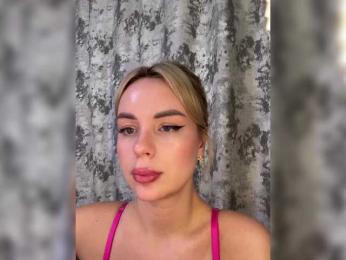 Mila-m — Bongacams recorded stream image, 30.09.2025 16:20
