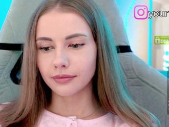 VikkiExtraCheese — Bongacams recorded stream image, 30.09.2025 11:20