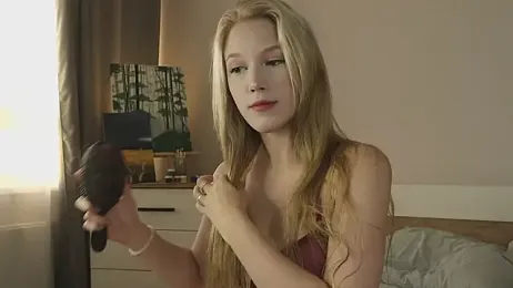 AliceLebel — Stripchat recorded stream image, 01.10.2025 03:30