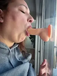 Canadian_BBW — Stripchat recorded stream screenshot (18 Feb 2025)