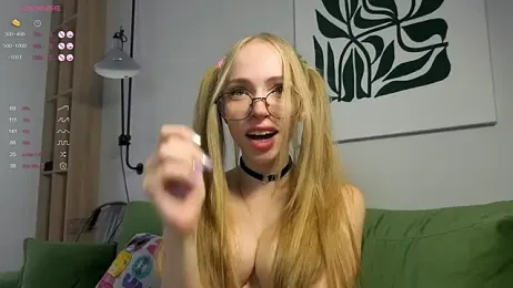 BritaKiss — Stripchat recorded stream image, 01.10.2025 02:10