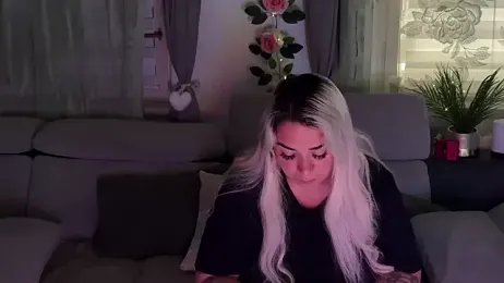 Monageil — Stripchat recorded stream image, 01.10.2025 09:20