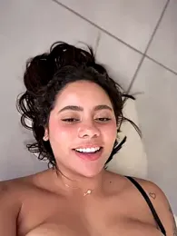 Aryrosee — Stripchat recorded stream image, 01.10.2025 22:50