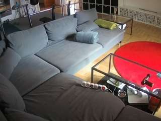 voyeurcam-julmodels-living-3 — Camsoda recorded stream image, 02.10.2025 03:00