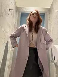 Dina_Tease — Stripchat recorded stream screenshot (02 Oct 2025)