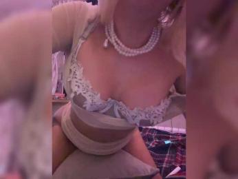 Tvoyasamka77 — Bongacams recorded stream image, 02.10.2025 14:00