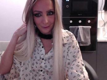 blondalina — Bongacams recorded stream image, 02.10.2025 18:50