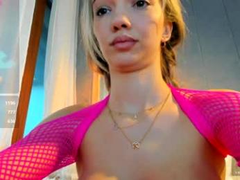 sassyt33n — Chaturbate recorded stream image, 03.10.2025 06:10