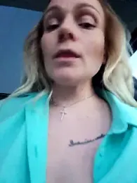 Bondgirl_013 — Stripchat recorded stream image, 03.10.2025 12:20