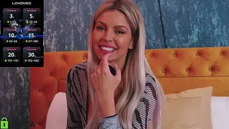 EvaDiamondXX — Stripchat recorded stream screenshot (03 Oct 2025)