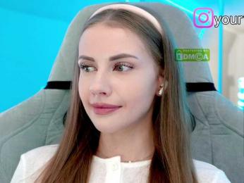 VikkiExtraCheese — Bongacams recorded stream image, 03.10.2025 15:50