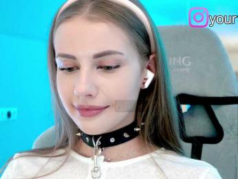 VikkiExtraCheese — Bongacams recorded stream image, 03.10.2025 15:50