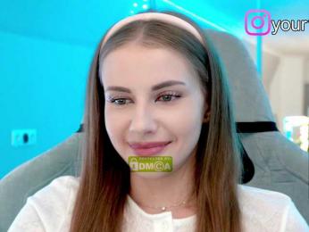VikkiExtraCheese — Bongacams recorded stream image, 03.10.2025 15:50