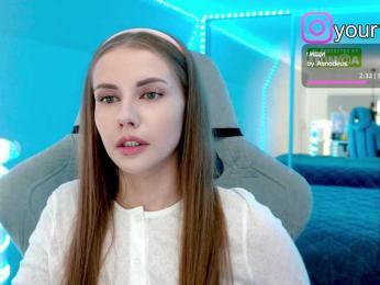 VikkiExtraCheese — Bongacams recorded stream image, 03.10.2025 15:50