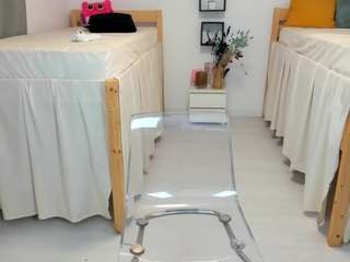 18perfecttits — Camsoda recorded stream image, 04.10.2025 04:50