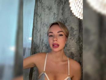 Mila-m — Bongacams recorded stream image, 04.10.2025 13:10