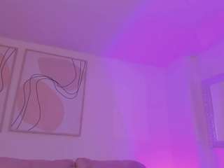 meganwest — Camsoda recorded stream image, 04.10.2025 12:40