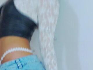 Sophia Loreen — Flirt4free recorded stream screenshot (04 Oct 2025)