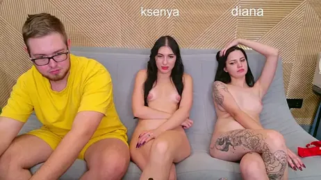 Ksenny — Stripchat recorded stream screenshot (04 Oct 2025)