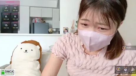 SUZU_ — Stripchat recorded stream screenshot (05 Oct 2025)