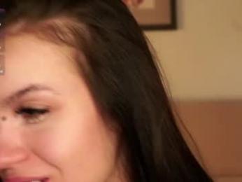 vivid_girls — Chaturbate recorded stream image, 05.10.2025 07:00