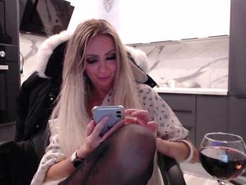 blondalina — Bongacams recorded stream image, 06.10.2025 13:20