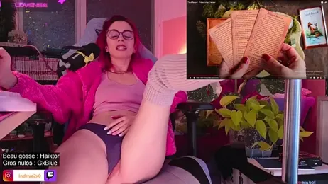 Indriya2x0 — Stripchat recorded stream image, 06.10.2025 20:10