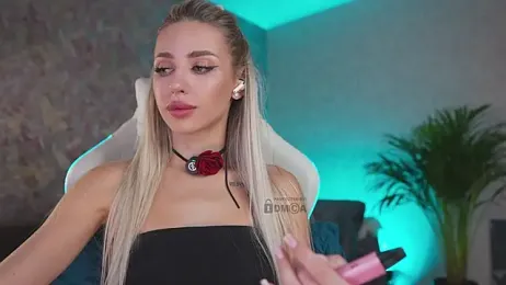 misstics_ — Stripchat recorded stream image, 06.10.2025 21:10