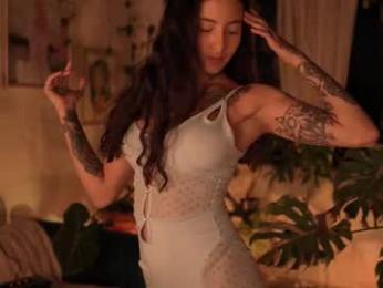 effylowell_ — Chaturbate recorded stream image, 07.10.2025 00:50