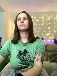 HotCaramellsTV — Stripchat recorded stream image, 07.10.2025 10:00