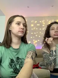 HotCaramellsTV — Stripchat recorded stream image, 07.10.2025 10:00