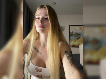 VladaMais — Bongacams recorded stream image, 07.10.2025 14:40