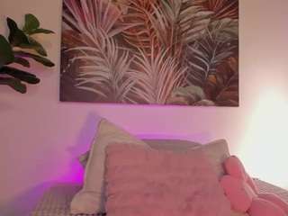 nicoleriveraa — Camsoda recorded stream screenshot (08 Oct 2025)