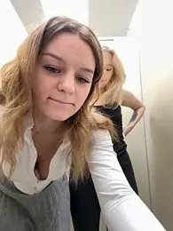 Cum_girlss — Stripchat recorded stream image, 09.10.2025 04:20