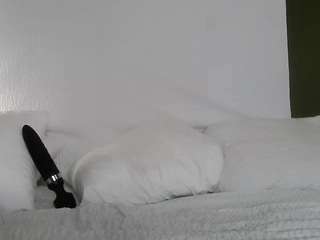 tastethepeach — Camsoda recorded stream screenshot (09 Oct 2025)